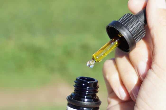 CBG ulje se dobiva iz biljke kanabisa i koristi se kao prirodni "lijek" za mnoga stanja